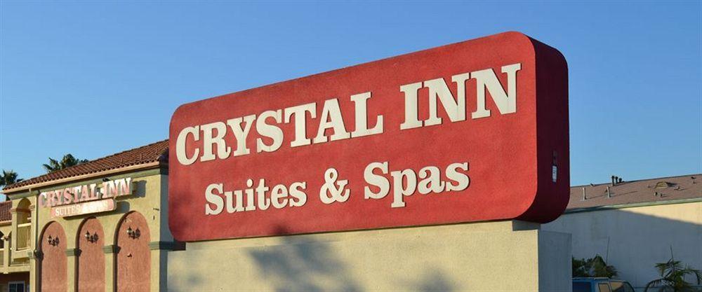 Crystal Inn Suites & Spas Інґлвуд Екстер'єр фото